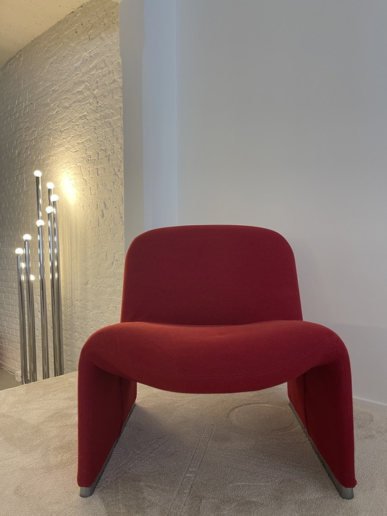 Image 1 of Vol d'Artifort Alky