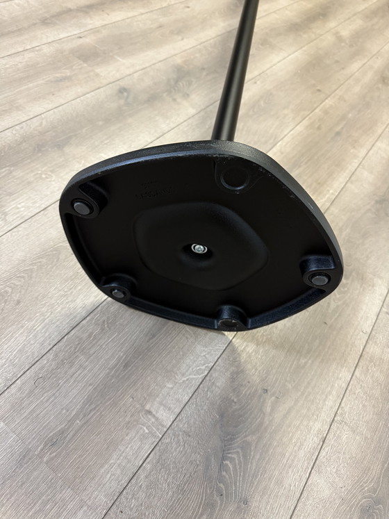 Image 1 of Cascando Flower coat rack