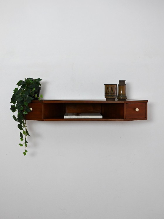 Image 1 of Skandinavischer Wandnachttisch aus Mahagoni mit Bakelitknöpfen