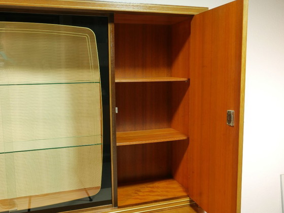 Image 1 of Vintage Wohnzimmerschrank 60er Jahre, Cocktailschrank Hausbar, Vitrine mit Glasschiebetüren, Mid Century Highboard, Deutschland