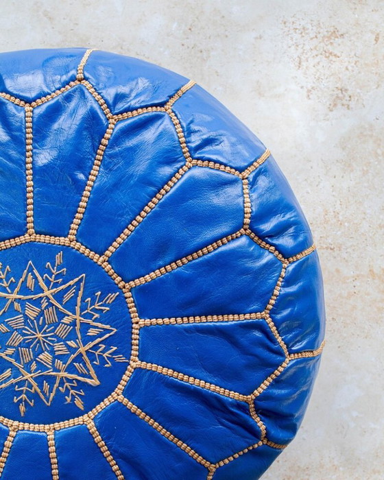 Image 1 of Pouf marocchini blu realizzati a mano