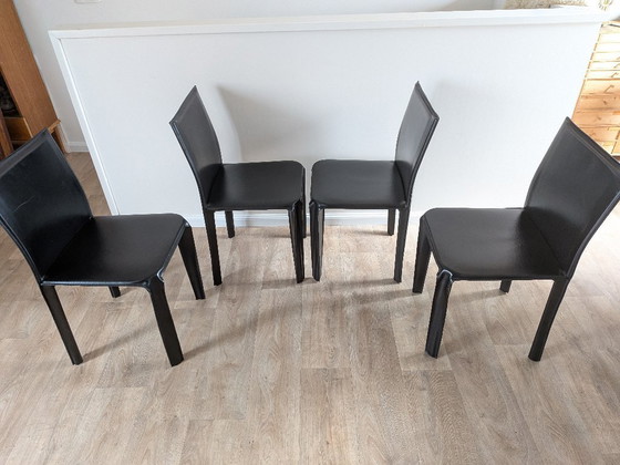 4 vintage Arper Italiaanse eetkamerstoelen uit de jaren 80/90, bekleed met zwart hard leer (in de stijl van (photo 14 of 22)
