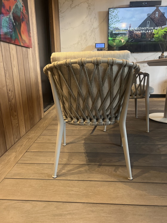 Image 1 of B&B Italia Tafel en 4 Stoelen