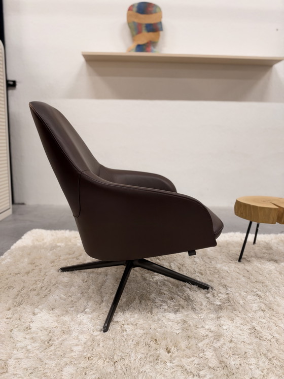 Leolux Lanah Swivel Armchair Noli leather, Brown (photo 5 of 8)