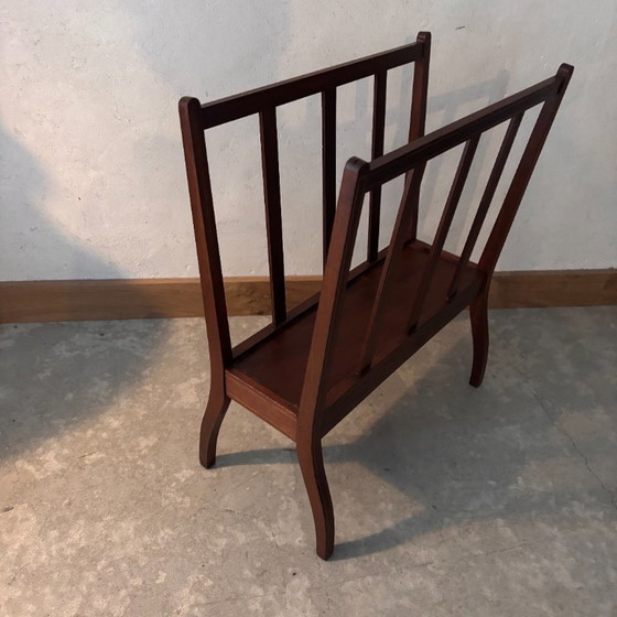 Image 1 of revistero de caoba