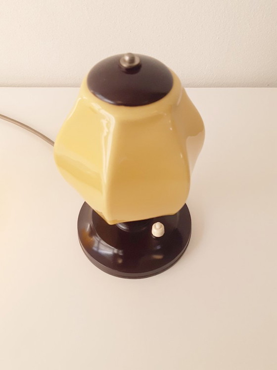 Image 1 of Set aus 2 wunderschönen Nachttischlampen aus Glas mit Bakelit-Sockel, Art-Deco-Nachtlichter.