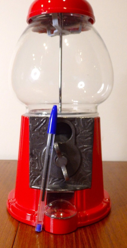 Kaugummi- und Murmelautomat, M&M