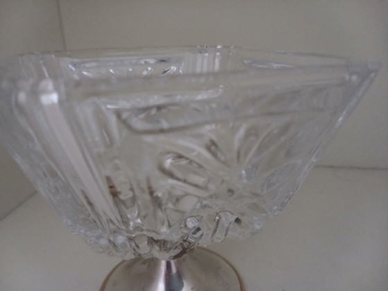 Bonbonnière vintage en cristal (bonbonschaal) avec couvercle assorti – Bols, Crystal, Metal (photo 7 of 7)