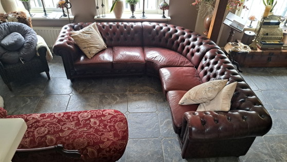 Image 1 of Canapé d'angle Chesterfield