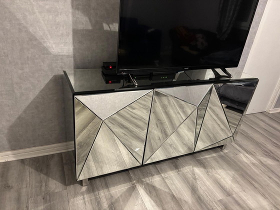 Image 1 of mobile porta TV