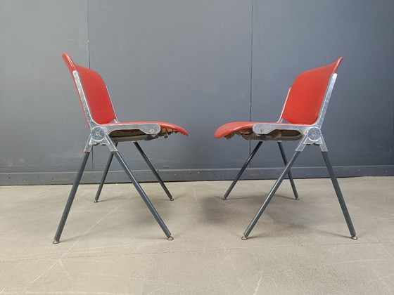 Image 1 of Vintage Italiaanse stapelbare eetkamerstoelen, 1970