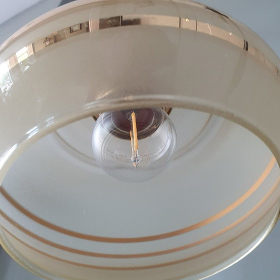 Image 1 of Set di lampade a sospensione vintage francesi in vetro con decorazioni dorate