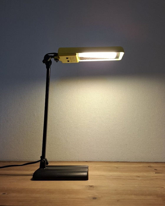 Image 1 of Lampada da tavolo vintage Lival Poco. Design finlandese. Modernista/Postmoderno.