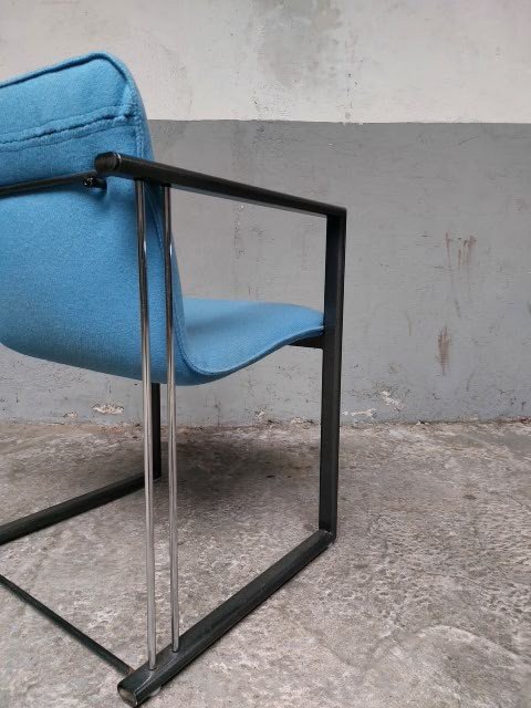 Image 1 of Blauer Rohrrahmenstuhl 1980