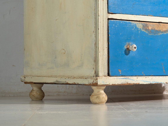 Antique painted chest of drawers in pine – Central Europe, circa 1890 – Ceramic (photo 19 of 40)
