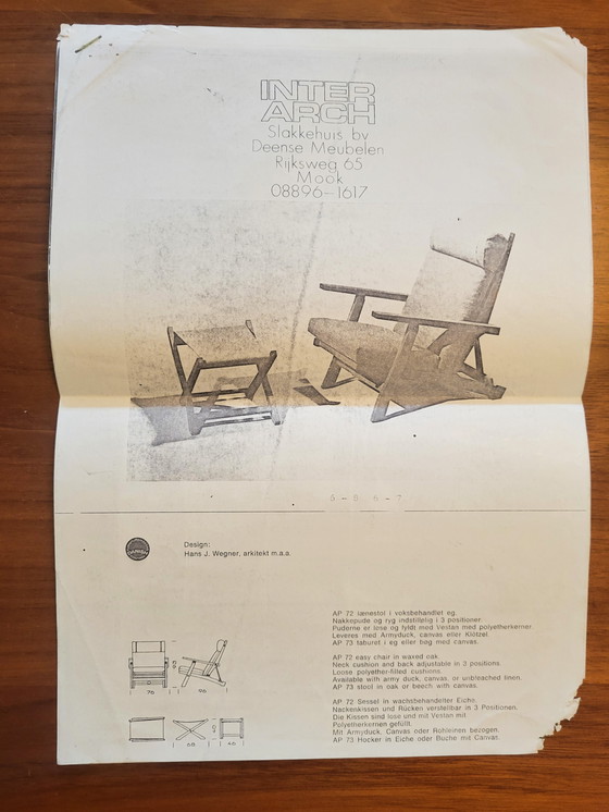 Image 1 of Fauteuil en Voetenbank van Hans J. Wegner voor AP Stolen