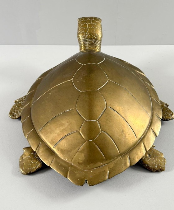 Image 1 of Hollywood Regency, scultura di tartaruga in ottone/scatola/tartaruga a becco di civetta, Francia, anni '70