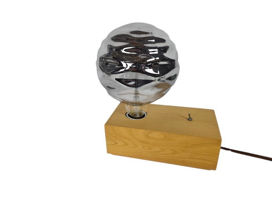 Image 1 of Es geht um die Tischleuchte Romy - Kobe Modell - Eschenholz - 2022