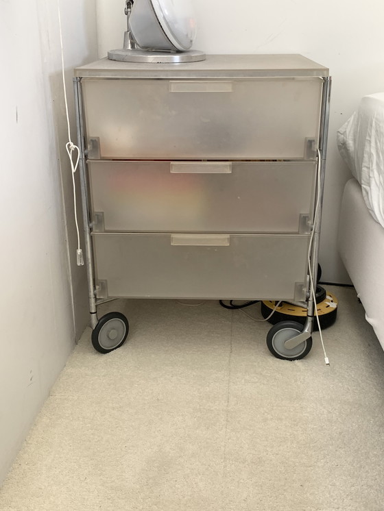 Image 1 of Kartell Mobil 3 cassettiere colore ghiaccio (2 pezzi)