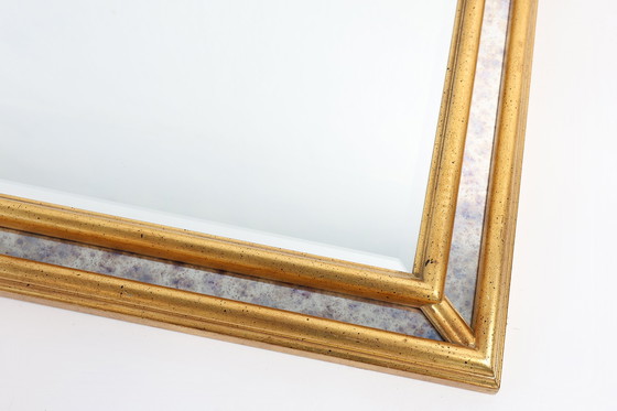 Image 1 of Französischer vergoldeter Spiegel im Louis-Philipp-Stil mit geräuchertem Spiegelglas verziert