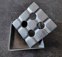 Brutalistische aluminium asbak / grid ashtray 