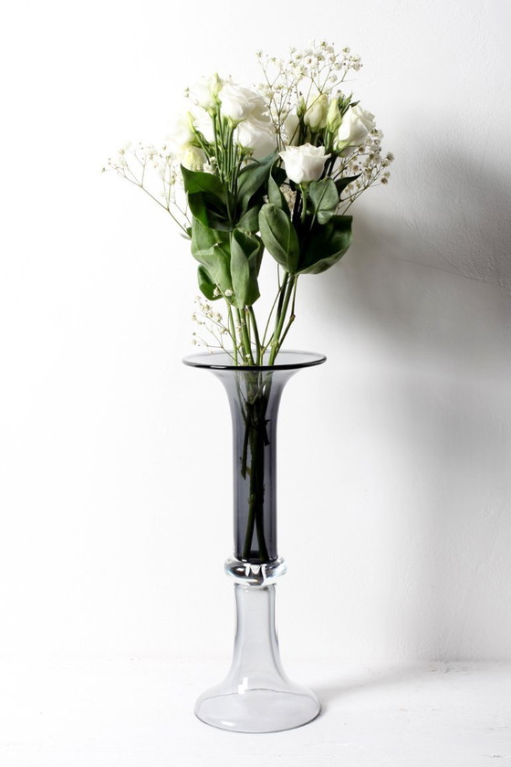 Image 1 of Vintage tweekleurige glazen vaas uit het midden van de 20e eeuw, Portugal, jaren 70.