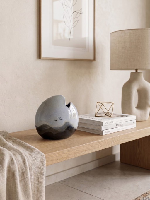 Virebent Porzellanvase – stilisiertes Landschaftsdekor – Modell Fisch TGM – 18 cm