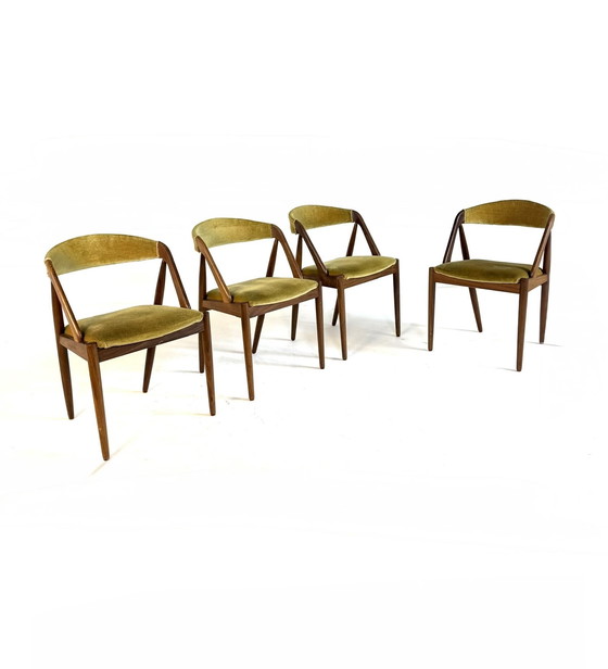 Image 1 of Set van 4 vintage eetkamerstoelen model 31, Kai Kristiansen ‘60