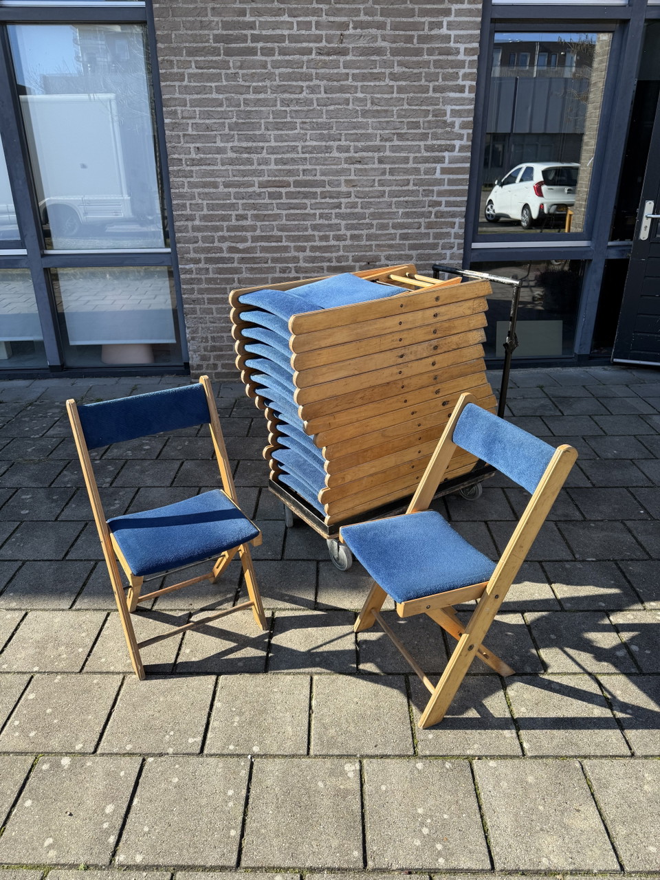 Lot De 16 Miniatures De Jardin – Table, Chaises, Parasol Et Accessoires – Échelle 1:12 Pour Maison De Poupée