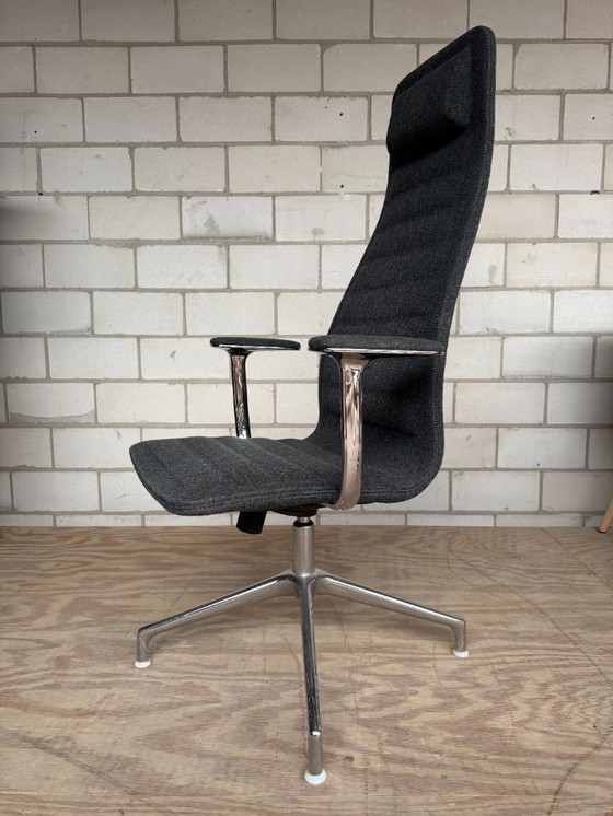 Image 1 of Cappellini Lotus Drehsessel (mehrere verfügbar)