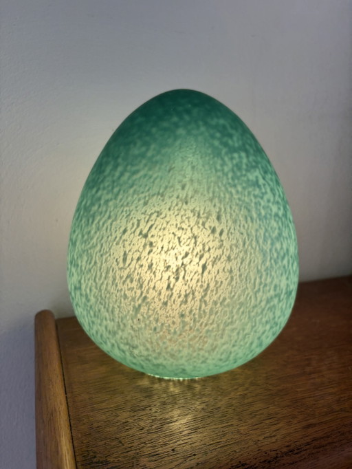 Lámpara de huevo de cristal