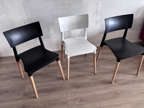 Image 1 of Set aus 3 modernen Esszimmerstühlen