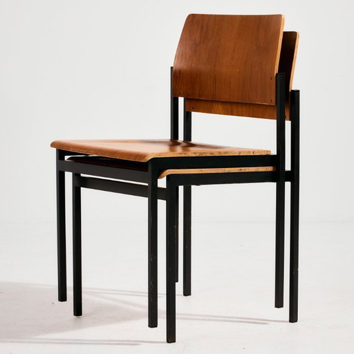 MK11372 Teak chair on metal base