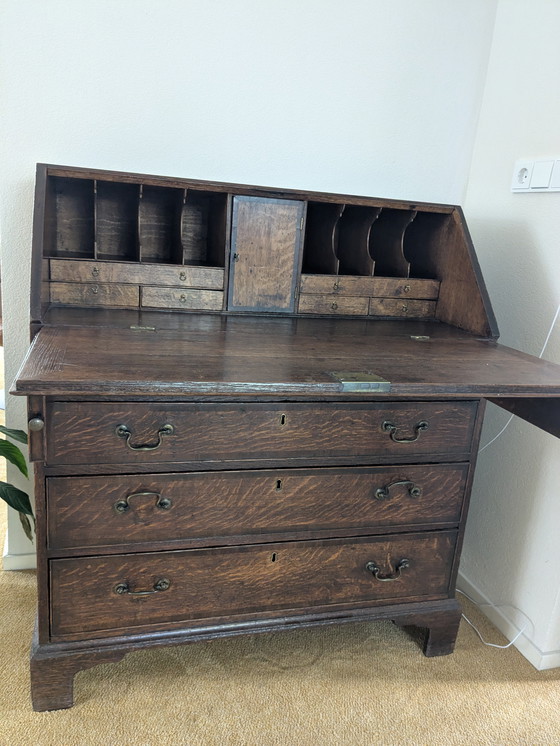 Image 1 of Secretaire anglais