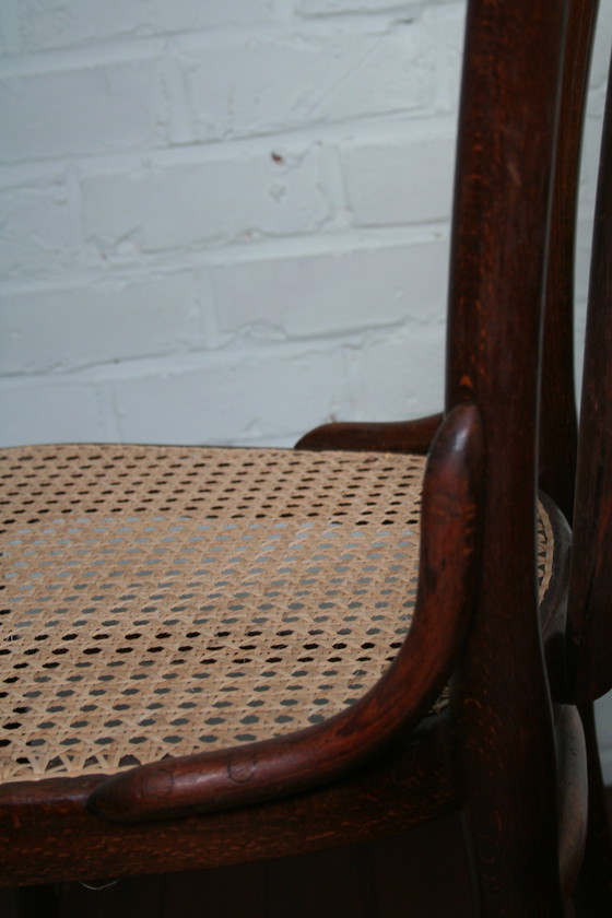 Image 1 of Alter restaurierter Thonet Typ N°56