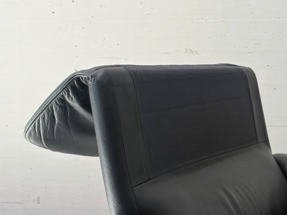 Image 1 of Zwarte leren fauteuil DS-2011 van De Sede, Zwitserland, jaren 80.