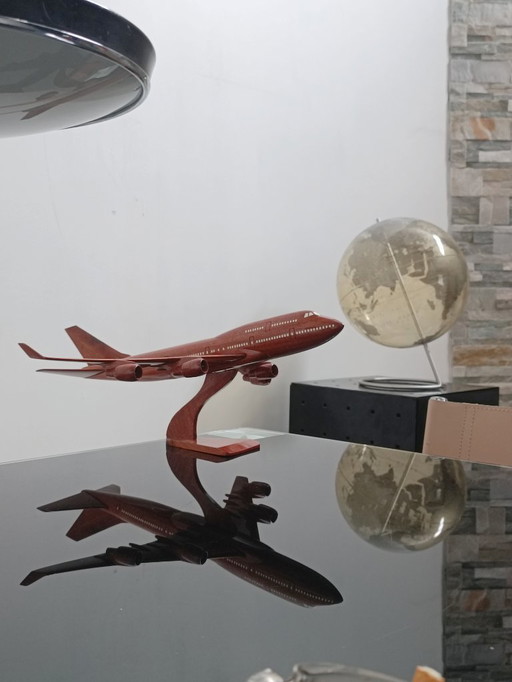 Mahogany Boeing 747 model, 2000s