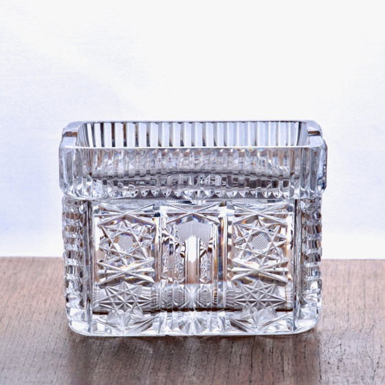 Image 1 of Ancienne boîte tabatière en cristal XIXe