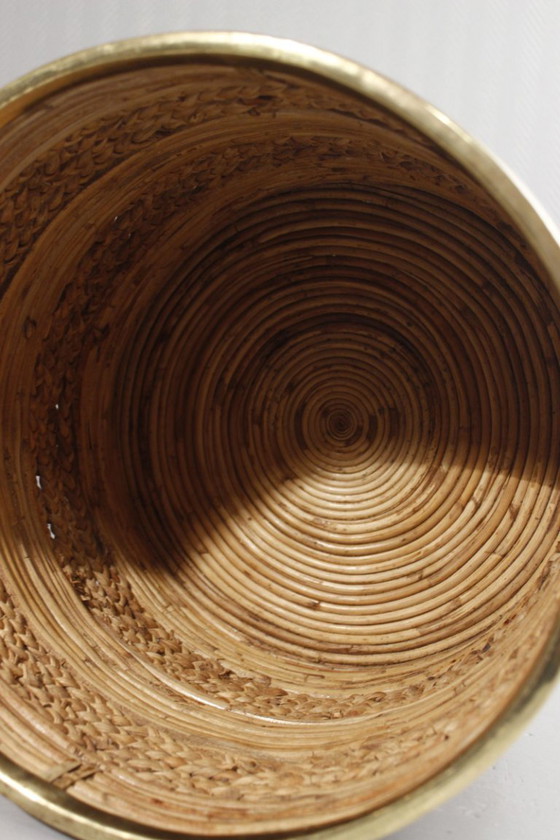 Image 1 of Coppia di grandi fioriere vintage in rattan e ottone disegnate da Gabriella Crespi negli anni '60