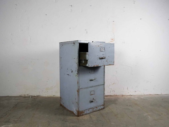 Image 1 of Vintage metalen archiefkast/commode in industriële stijl