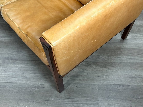 AP Stolen AP63/4 – Cuir marron clair | Hans J. Wegner – Canapés, Leather, Wood (photo 13 of 18)
