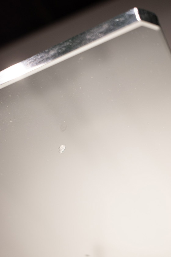 Image 1 of Mesa auxiliar modelo T21 de Peter Ghyczy