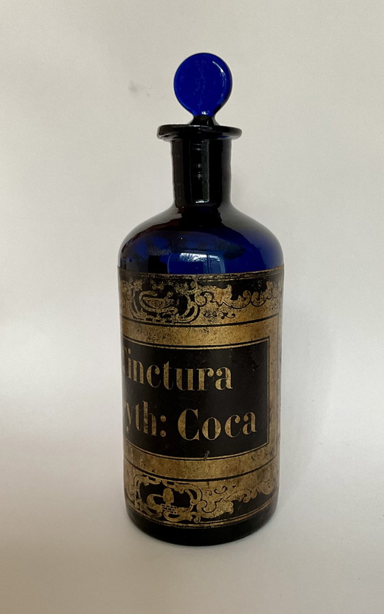 Frasco de boticario antiguo de color azul cobalto “Tinctura Erythr: Coca” – Objetos decorativos, Glass, Paper (photo 4 of 9)