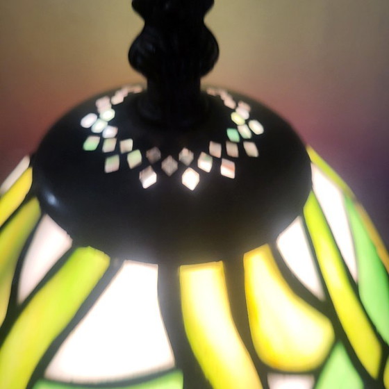 Stained Glass Art Deco Style Tyffany Table Lamp – Tiffany (photo 5 of 13)