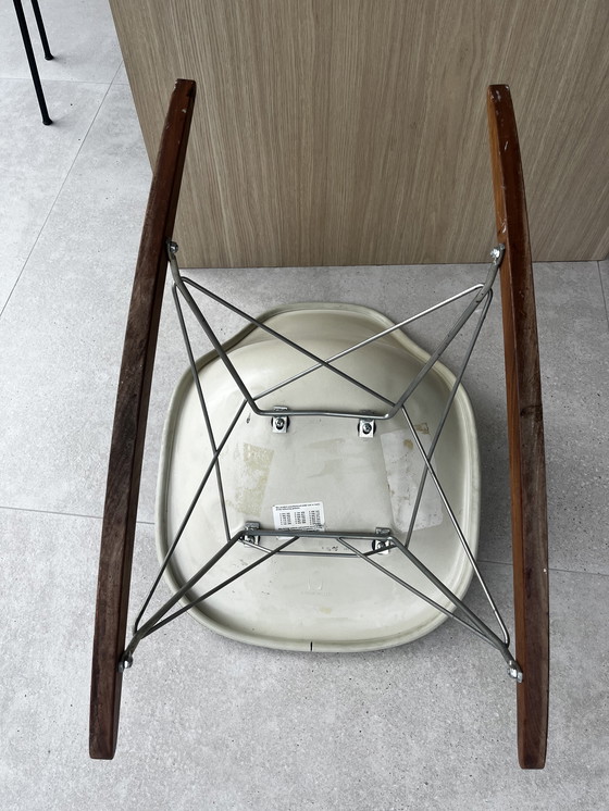 Image 1 of Fauteuil à bascule Eames vintage pour Herman Miller, années 1960