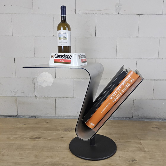 Image 1 of Modern curved metal minimalist side table with magazine rack / newspaper rack / magazine rack