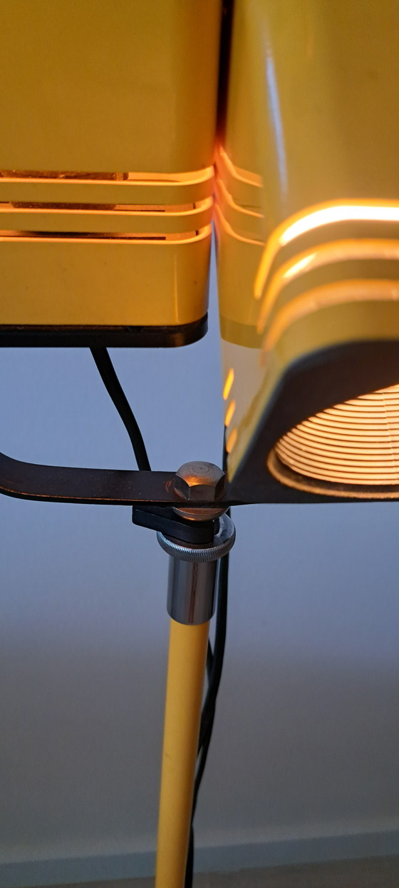 Lampadaire vintage Space Age à double spot des années 70 – Jaune et Noir – Style FASE – Metal, Plastic (photo 5 of 12)