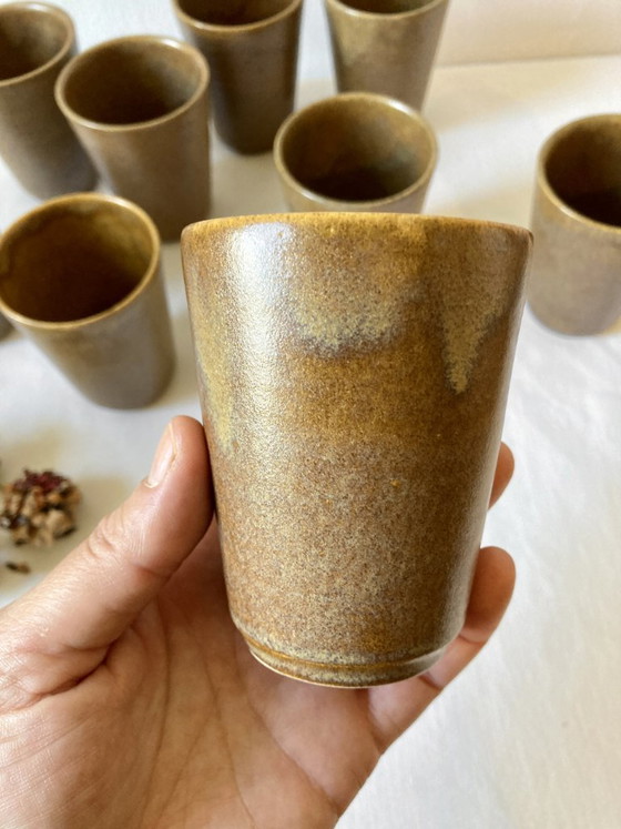 Set aus 12 emaillierten Steingutbechern, Grès Pots Digoin – Geschirr, Keramik (photo 10 of 11)