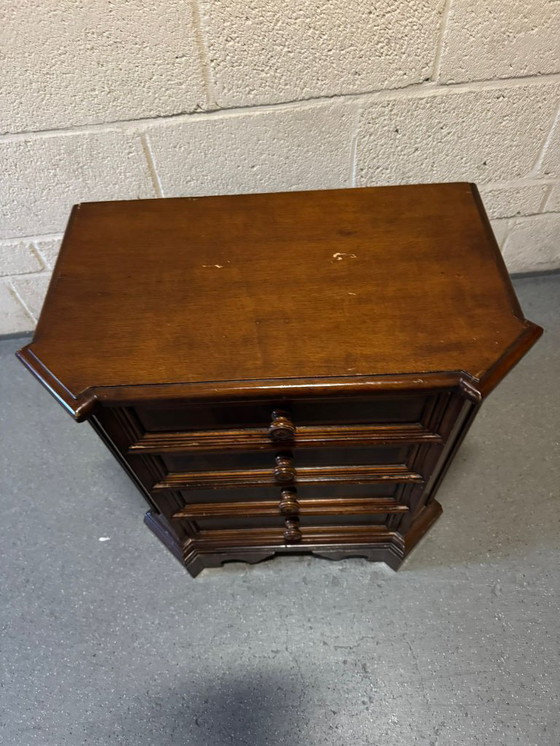 Image 1 of Commode italienne à 4 tiroirs