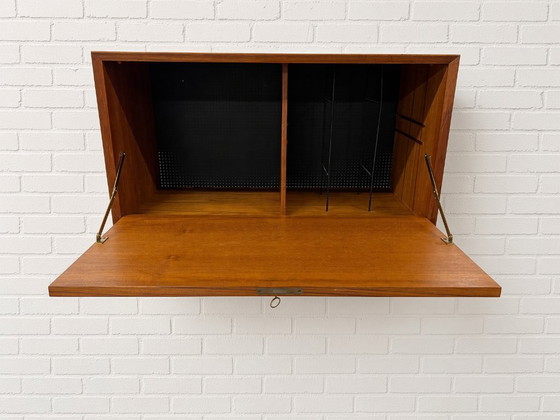 Meuble lecteur média/disques LP en teck par Poul Cadovius pour Cado, années 1960 – Buffet bas, Wood (photo 6 of 11)